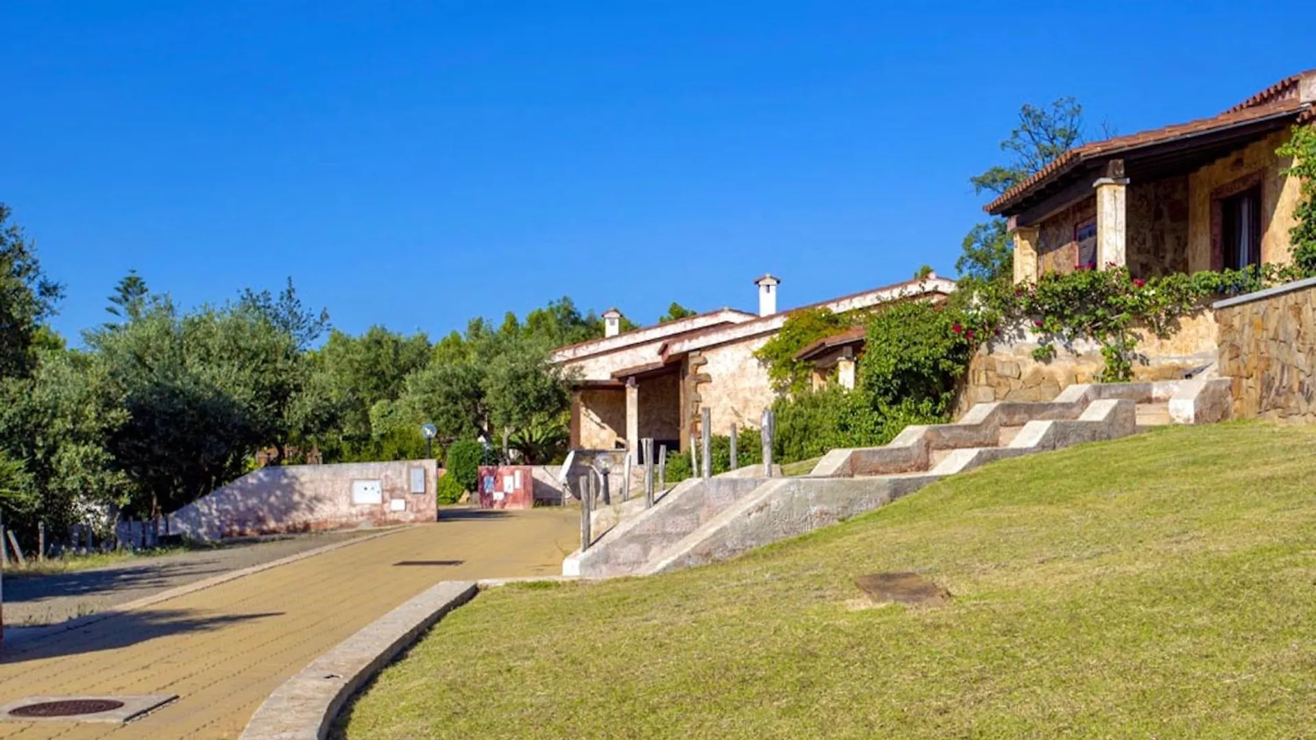 Villas In Porto Corallo Just 400 Meters From The Sea Villaputzu
